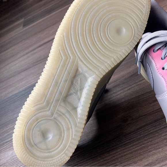 Men’s green, purple, & silver NIKE AIR FORCE 1’s - Picture 5 of 6